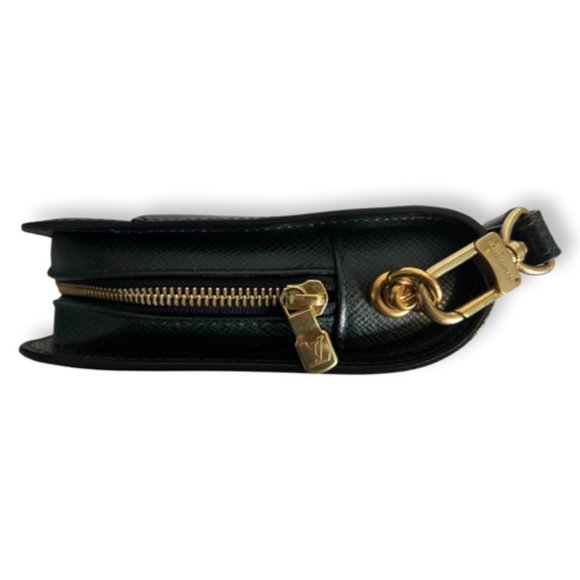 Louis Vuitton Tiga Baikal Clutch - Picture 8 of 13